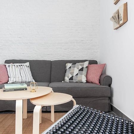 Spectacular Modern Apartment In The City Center Севилья Экстерьер фото